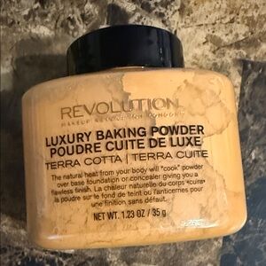 Revolution Luxury Baking Powder - Warm Terra Cotta